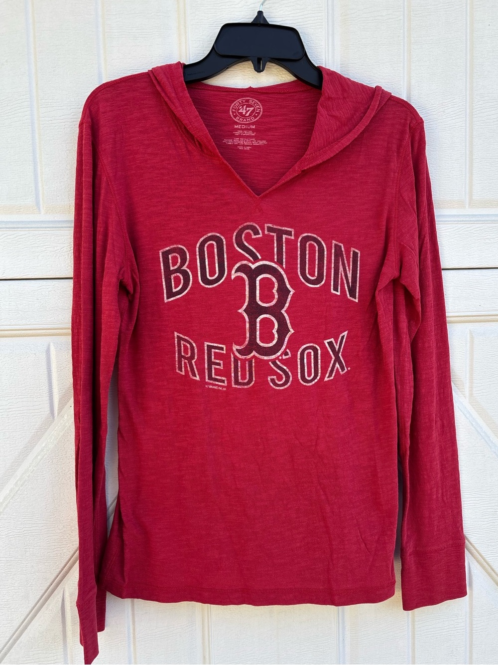 Boston Red Sox ’47 Brand Women’s Lightweight Hoodie Shirt Medium